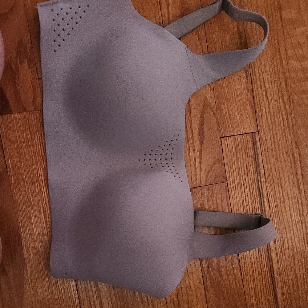 Victoria's Secret Gray Seamless Bra